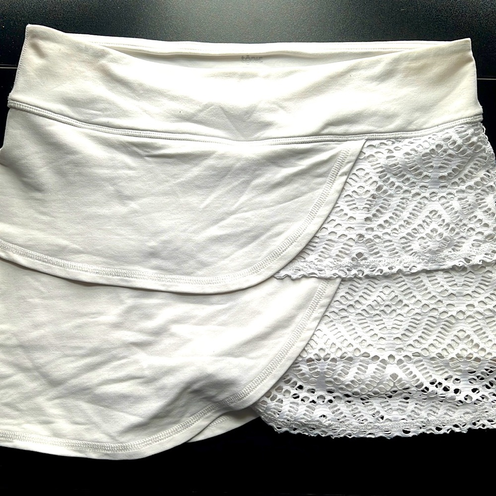 Tonic White Skort